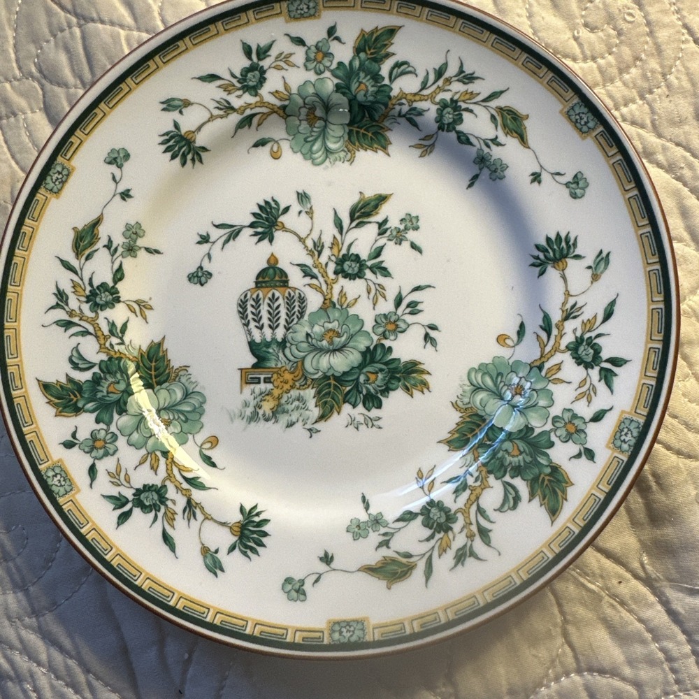 Crown Staffordshire Kowloon Fine Bone China England Bread Butter Plate 6.25"